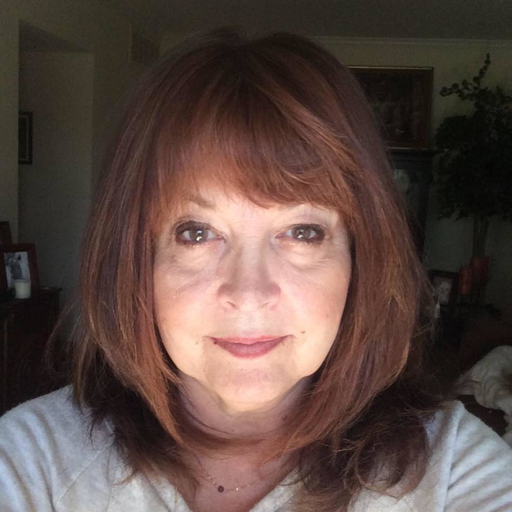 Meet your Posher, Elaine